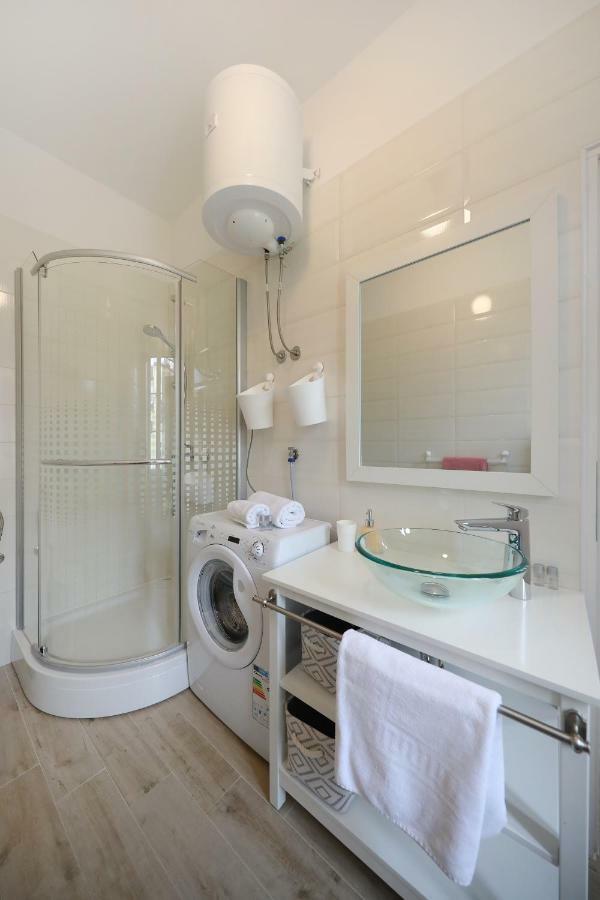 Perlini Apartment *